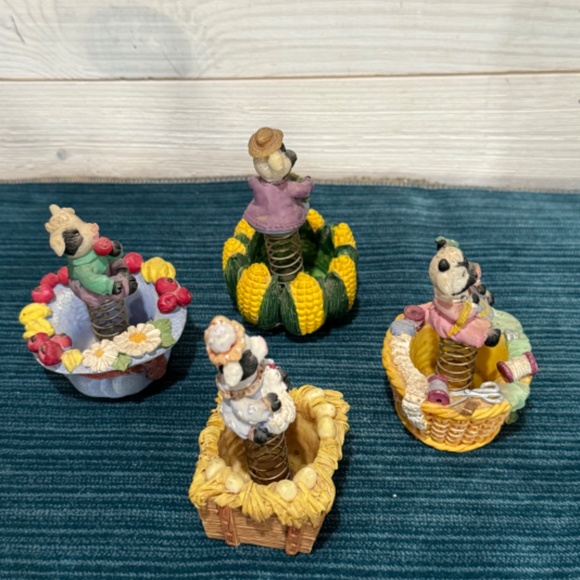 Vtg Mary Moo Moos On Springs Special Issue for CWI Trade Marked (4)(Retired Item - Picture 2 of 8